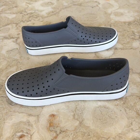 Native Shoes Unisex-Adult Miles Slip On Rubber Shoes Dublin Grey/Shell White - Picture 5 of 12